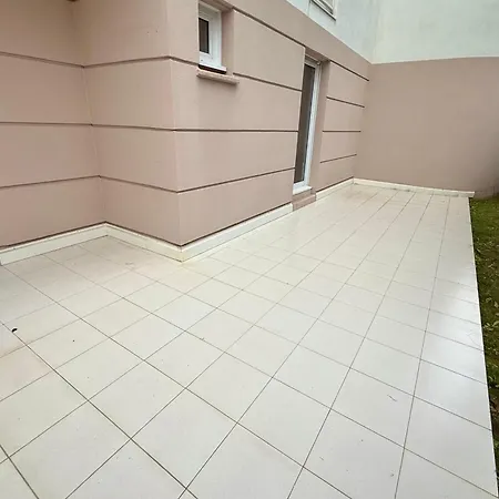 Daire 4 People Garden & Garage